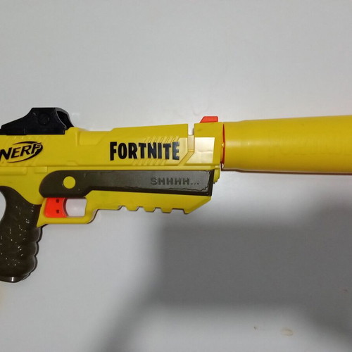 Nerf Fortnite toy gun used in very good condition