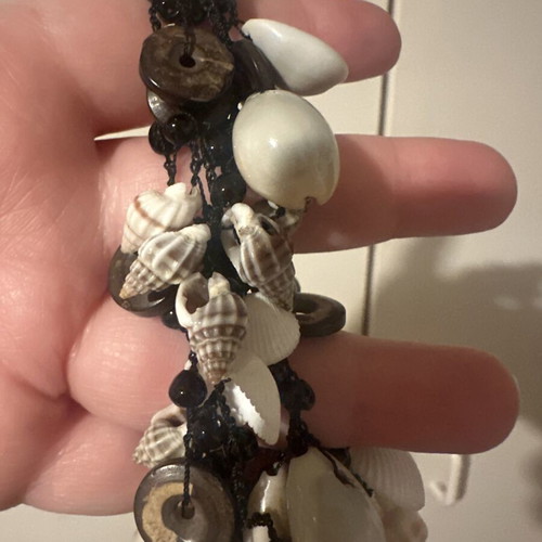 Summer Shell Bracelet like new, handmade with real shells