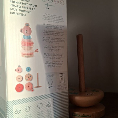 Anais Lilliputiens Wooden Sorting Pyramid like new