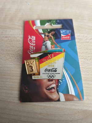 Pin Athens 2004 like new