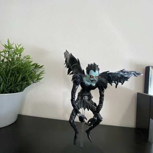 Death Note Ryuk Figure like new