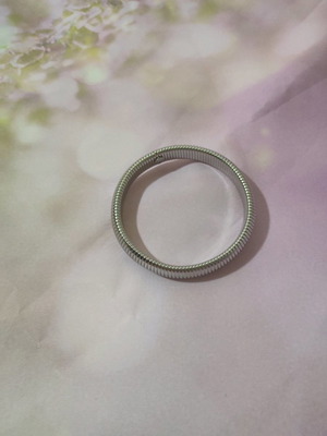 Steel elastic bracelet in silver tone new