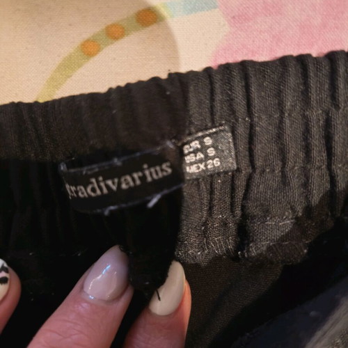 Stradivarius pants black and striped like new, summer wear