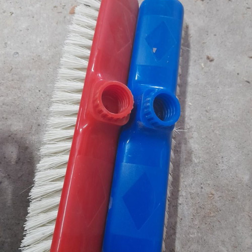 Carpet brushes new, pack of 2