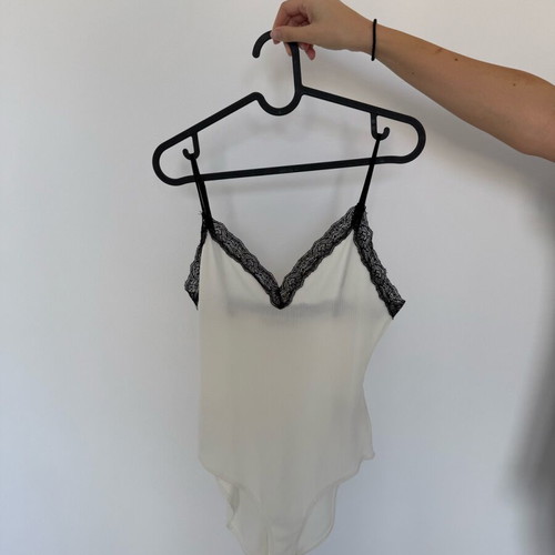 Zara bodysuit like new, white with black lace, size S