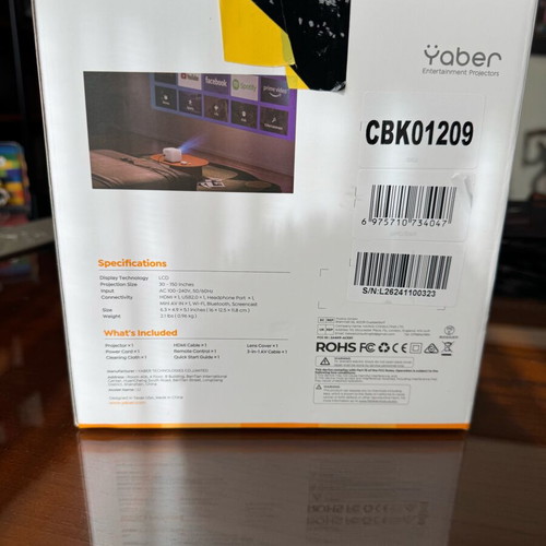 Mini Projector L1 Yaber like new with Wi-Fi 6 and 150" theater