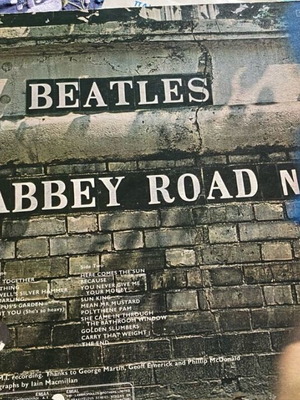 The Beatles Abbey Road LP μεταχειρισμένο, ελληνική κόπια 1975