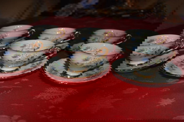6αδα Σερβίτσιου Τσαγιού από πορσελάνη Bareuther Bavaria σε απολύτως Άριστη κατάσταση!