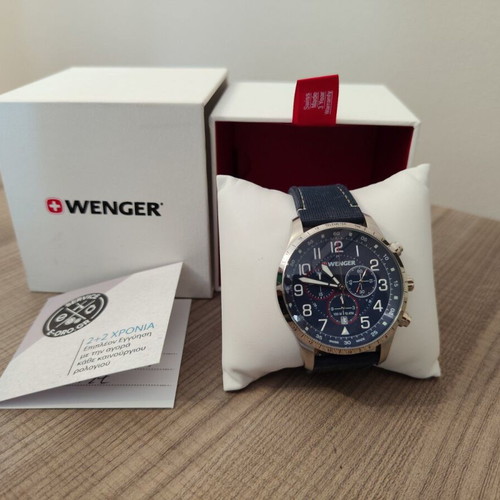 Wenger Attitude Blue Rubber Chronograph watch like new