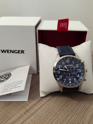 Wenger Attitude Blue Rubber Chronograph watch like new