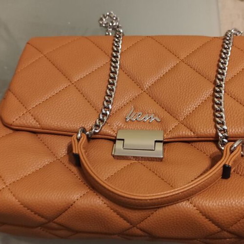 Kem shoulder bag camel color new, medium size