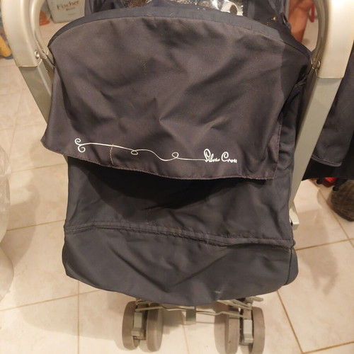 Silver Cross stroller used with umbrella, footmuff and changing bag