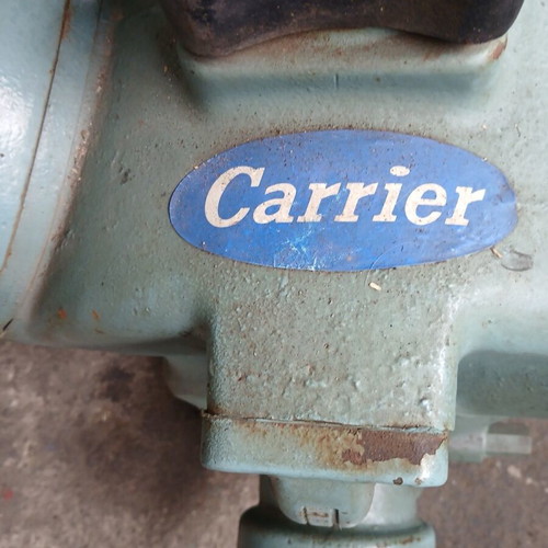 Ψυκτικό μηχάνημα Carrier 40Hp 77Kw πλήρως ανακατασκευασμένο