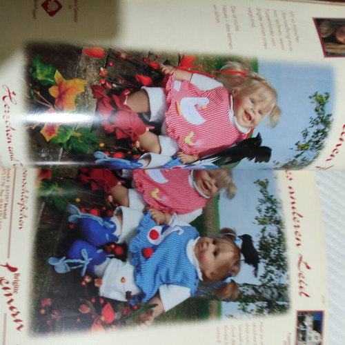 Dollami magazine with artistic dolls, German
