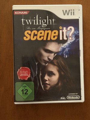 Scene It? Twilight Nintendo Wii game like new