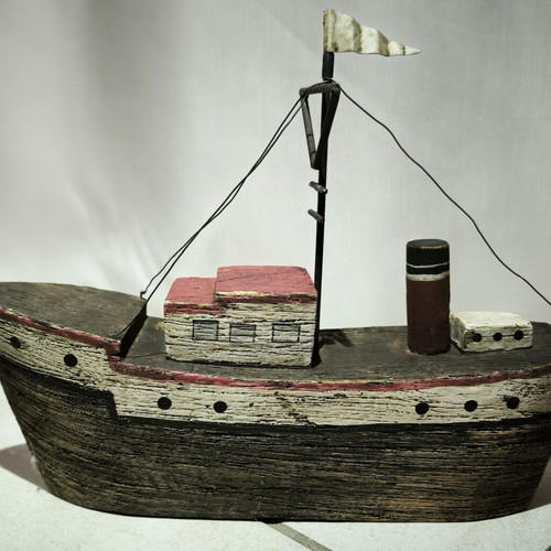 Wooden decorative ships like new, set of three
