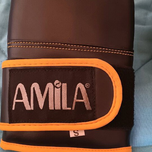 Amila boxing gloves new, 12 OZ, leather PU