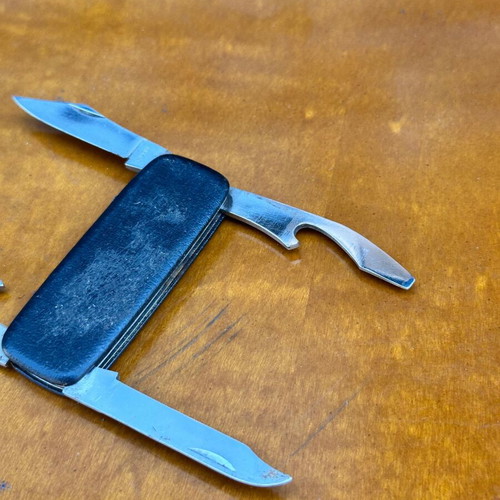 Vintage pocket multitool 4 functions with scissors and opener used