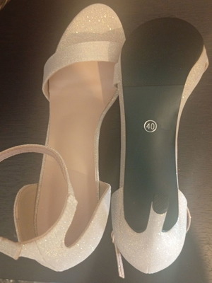 Platform sandals new, size 40, gold, ideal for wedding