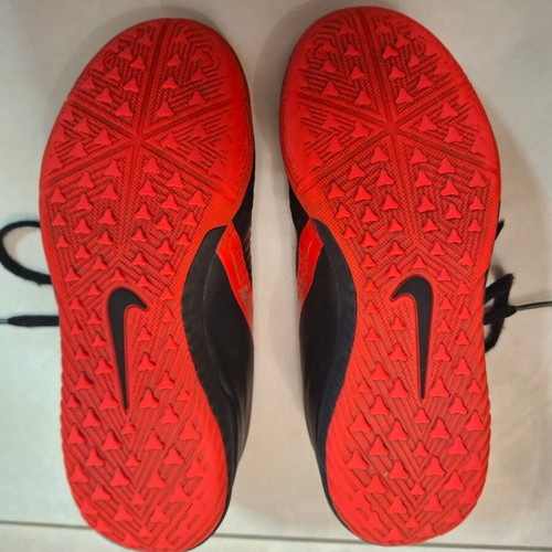 Nike Phantom Venom football shoes size 33
