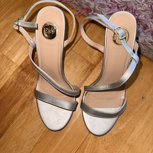 Silver sandals size 38 like new