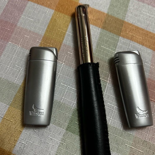Winston collectible lighters like new, set of 3