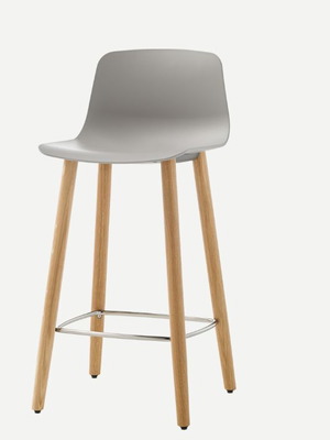 Inclass Varya Bar Stool like new with white polypropylene seat and oak legs