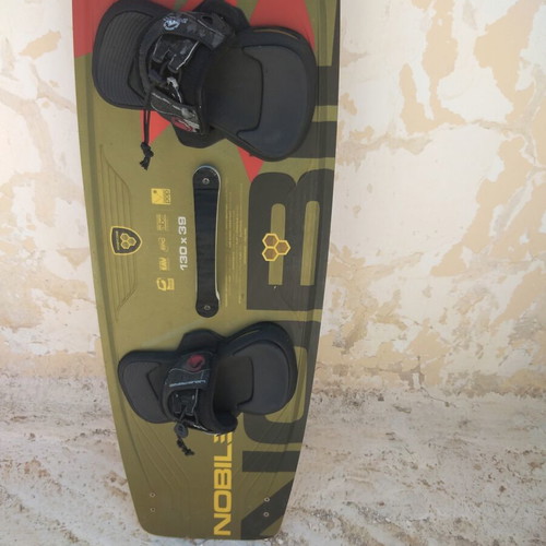 Nobile 555 Twin Tip Kite Surf Board 130x39 cm like new