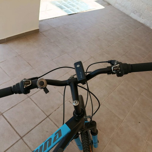 Alpina trekking bicycle 28 inch with 6 speeds used, blue