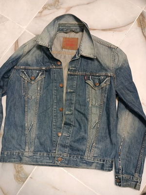 Levi's Denim L denim jacket like new, blue