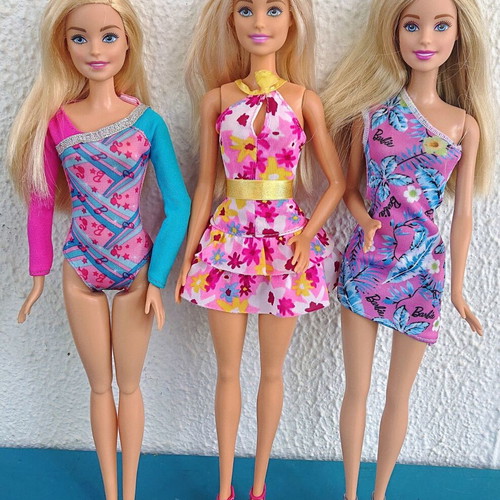 Barbie Mattel dolls pack like new