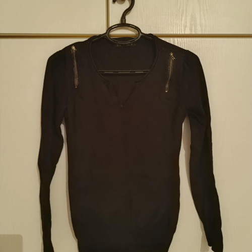 Fitted blouse black size M used with zipper detail