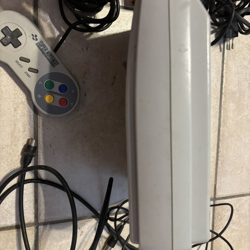 Super Nintendo SNES PAL console used, fully functional