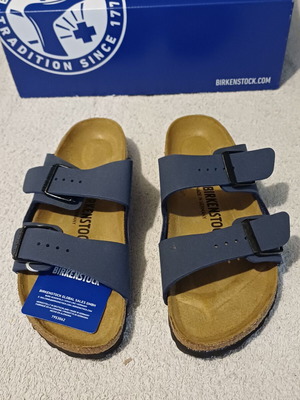 Birkenstock Arizona sandals, navy blue, size 36, narrow fit