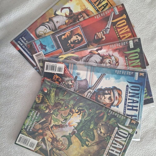 Jonah Hex: Riders of the Worm and Such mini comic series 5 issues new