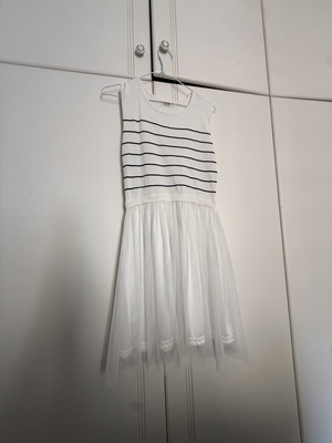 Molly Bracken dress like new, black and white, tulle with lining