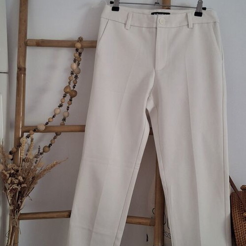 Paranoia white straight-leg pants new, size S