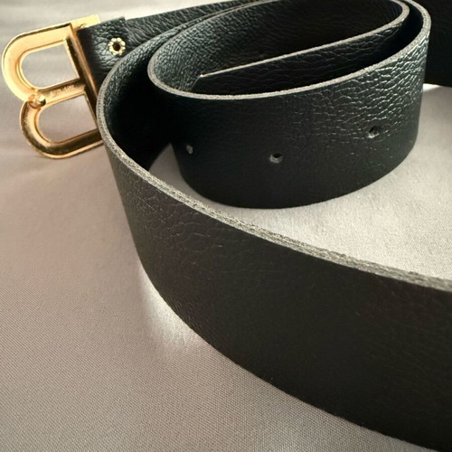 Belt black leatherette with gold buckle new, size 100cm