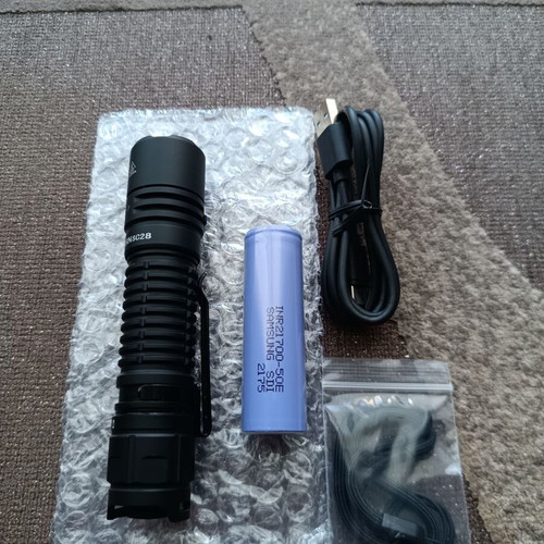Sofirn SC28 XHP50BHD LED flashlight new with USB-C charging