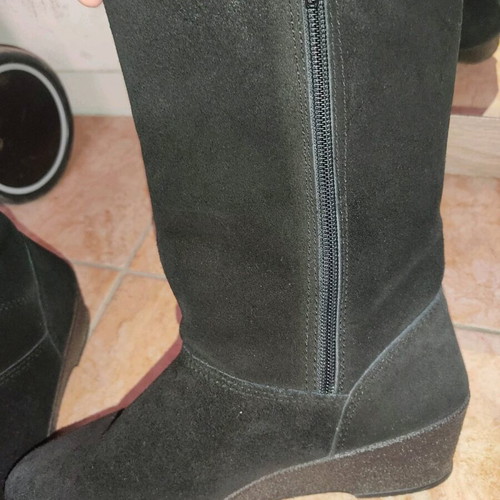Fabric boots with fur like new, black, size 37
