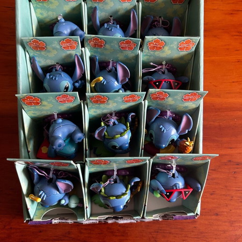 Disney Stitch Fidget figures new, display of 12 pcs, 9cm, 6 designs