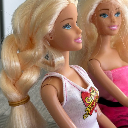 Barbie two very beautiful dolls like new