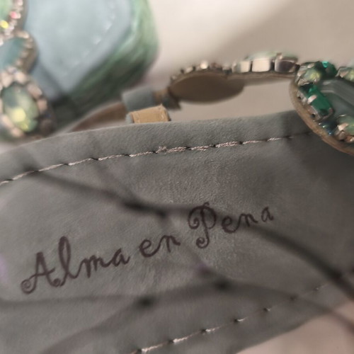 Alma en Pena platform sandals size 39 new, green