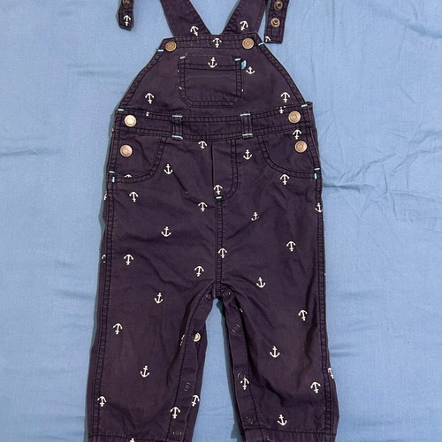 Carter`s overalls 12 months like new