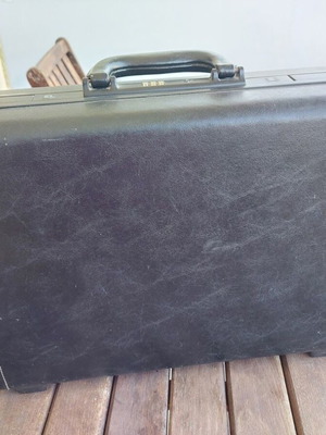 Samsonite vintage leather briefcase used, black