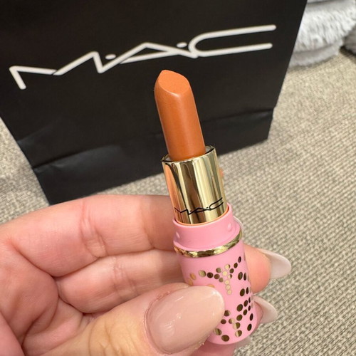 MAC lipstick set new with 3 mini nude shades
