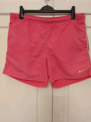 Nike swimwear pink size L like new