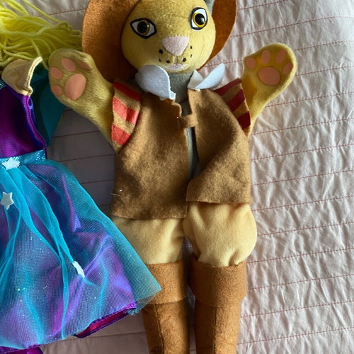 Giant puppets for puppet theater like new, set of 6