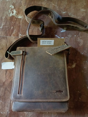 Ven-Tomy Leather Shoulder Bag New, Brown