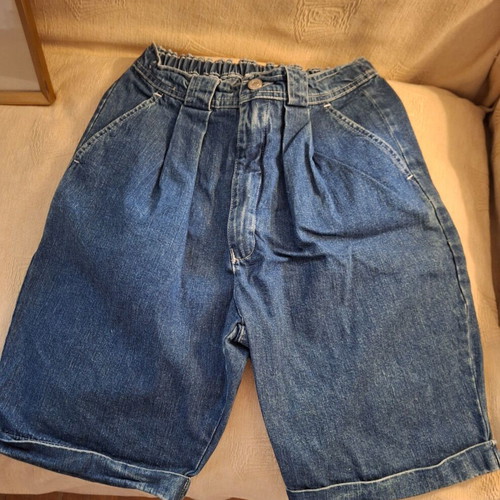 Levi's vintage boys' denim shorts with four pockets like new